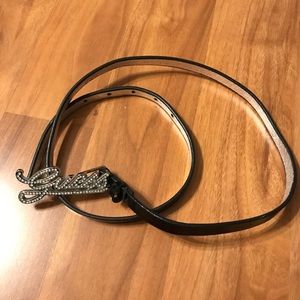 Guess logo belt